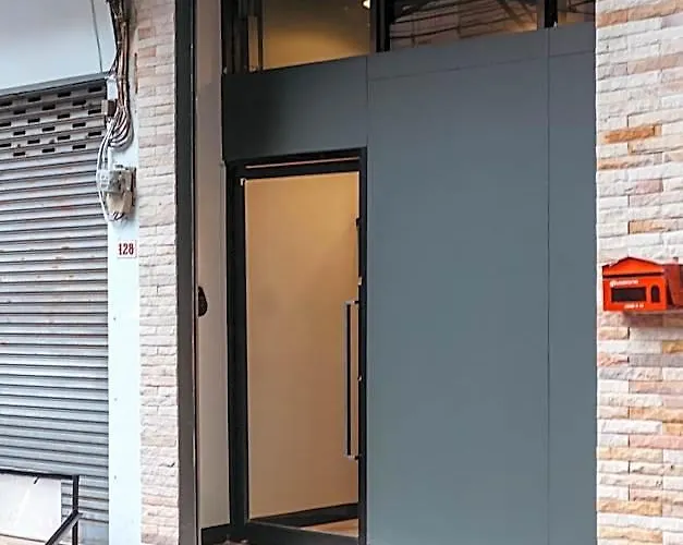 아파트 S1 Large Duplex Silom 3 Beds, Full Kitchen Wifi 방콕