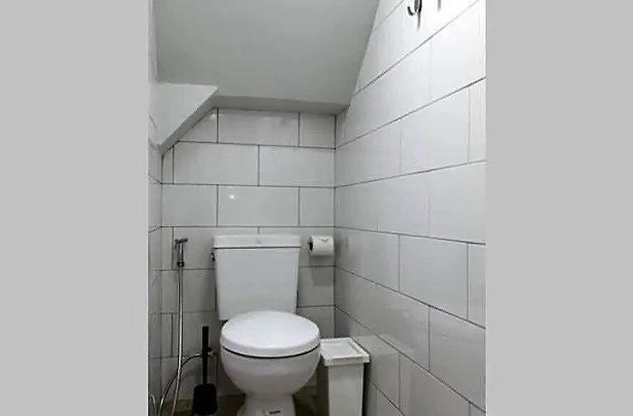 아파트 S1 Large Duplex Silom 3 Beds, Full Kitchen Wifi *